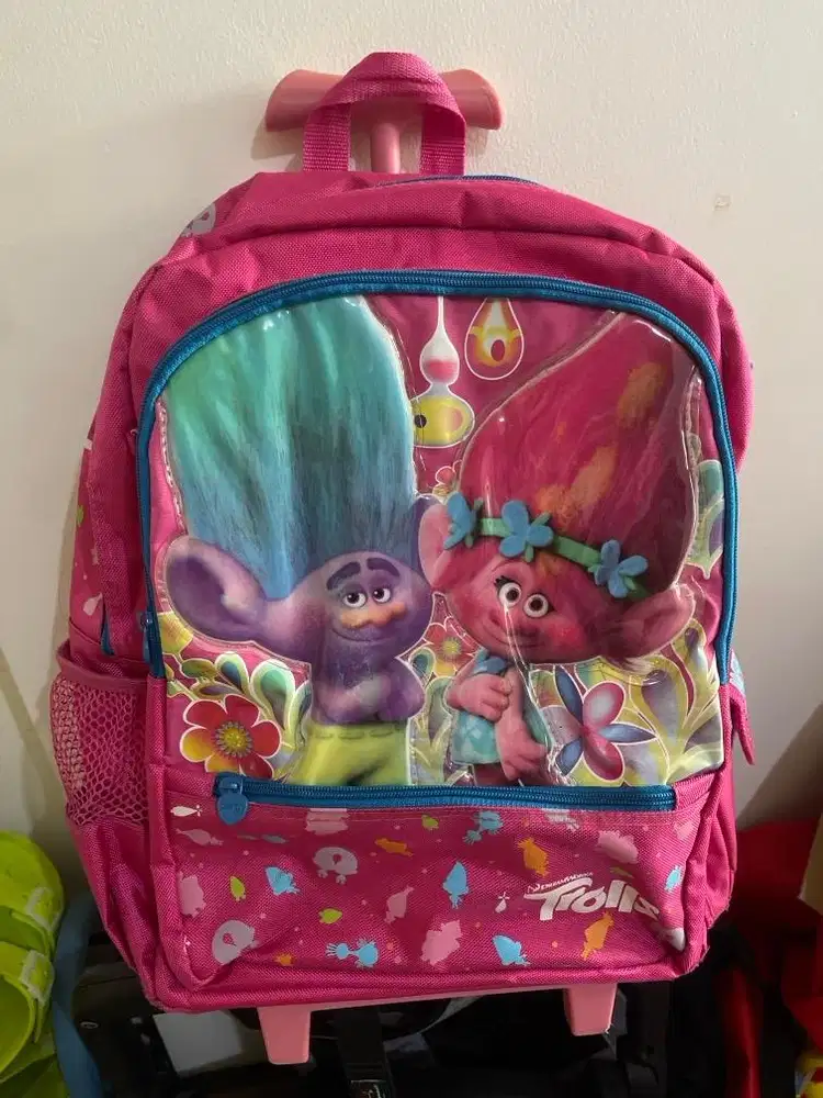 Tas anak sekolah