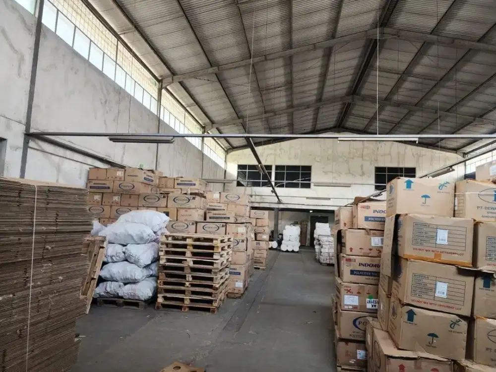 Jual/Sewa 2 Gudang Luas Bagus Strategis di Kopo Bandung