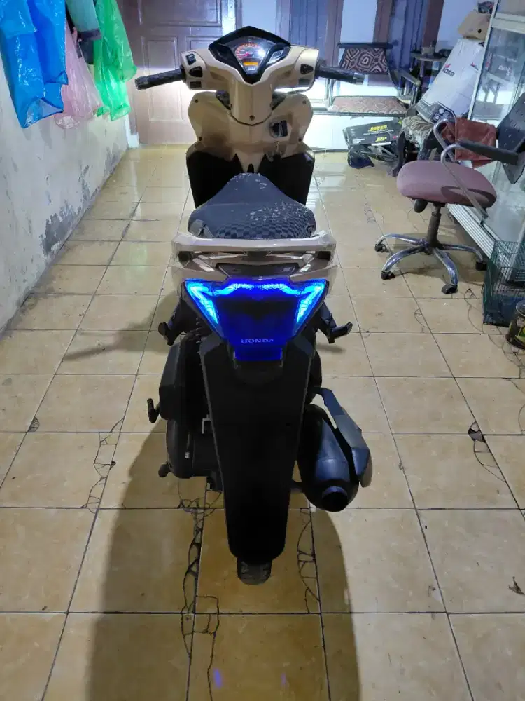 Vario techno 125 KZR th 2013