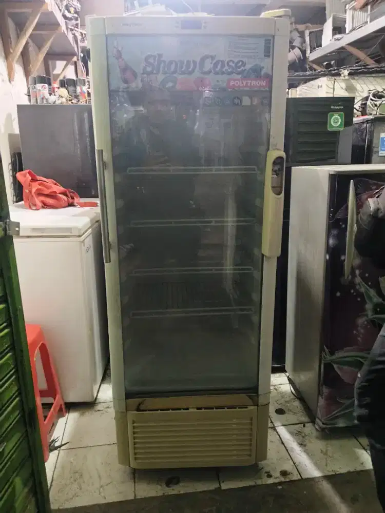 Showcase polytron orisinil normal dingin siap pakai