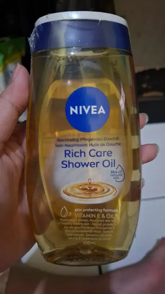 Nivea rich care shower oil