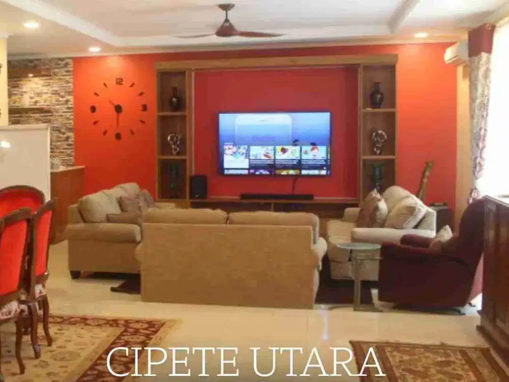 DIJUAL RUMAH LUAS DI ABDUL MAJID-CIPETE UTARA, JAKSEL