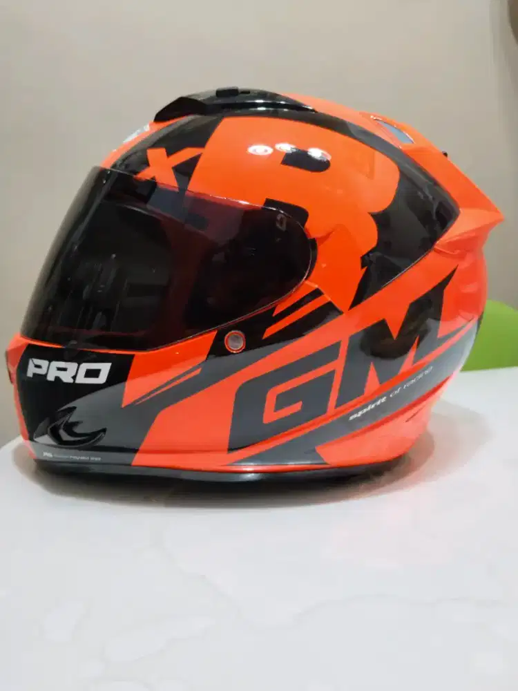 Dijual Helm GM ZR650