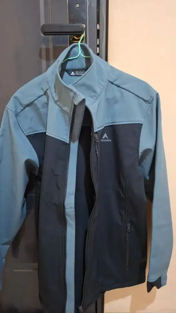 JAKET EIGER ALTO SOFTSHELL