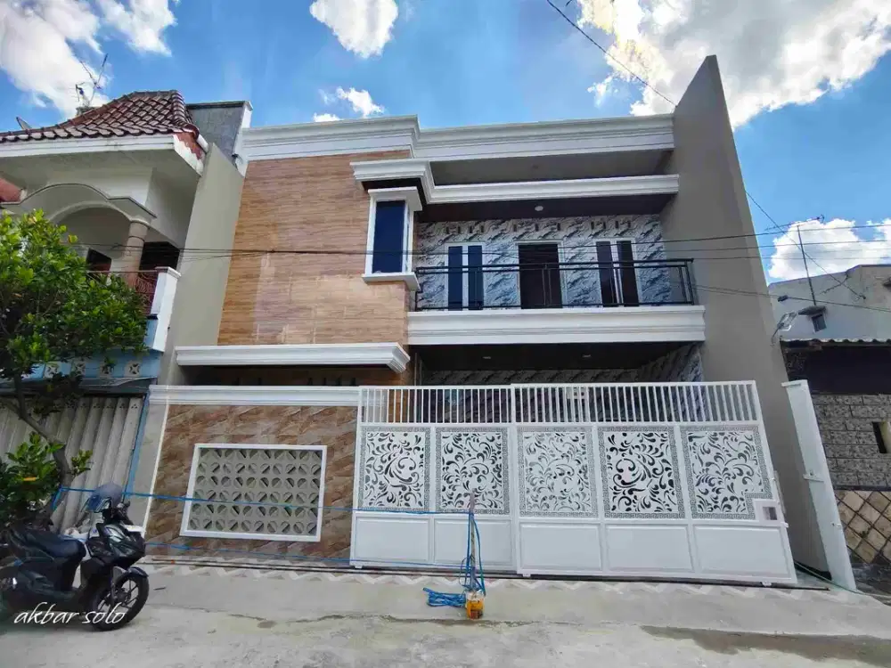 rumah solo area baturan fajar indah
