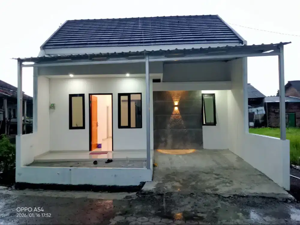 Rumah baru ready dekat smp 34 pedurungan
