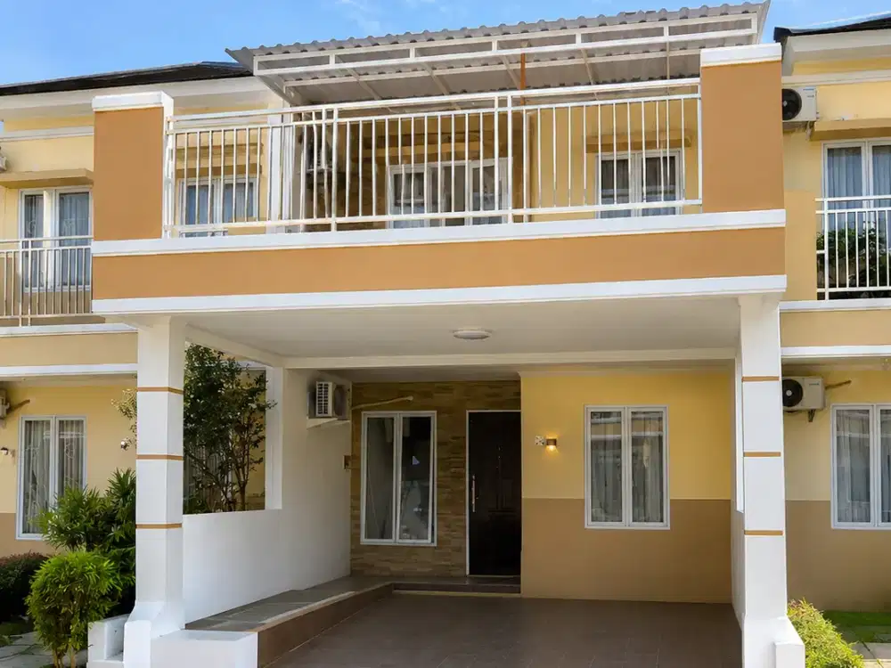 RUMAH 2 LANTAI + KOLAM RENANG PRIBADI Rp2,2 M | SAKURA REGENCY 3 BEKASI TIMUR