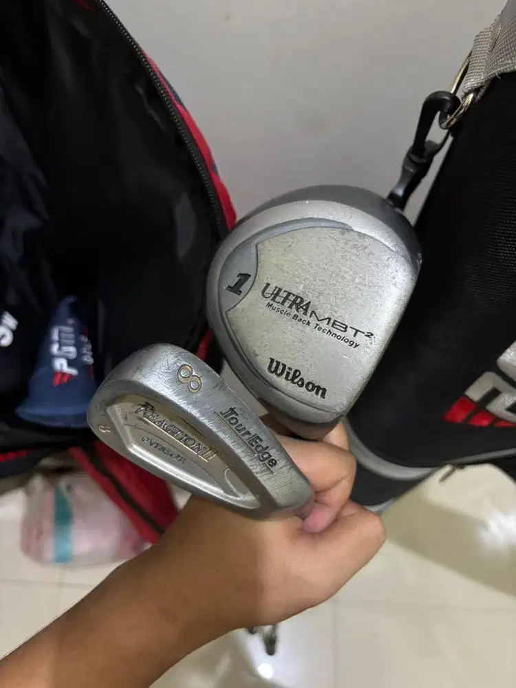 Stik Golf Wilson Driver Ultra MBT2 dan Iron 8 Tour Edge Reaction
