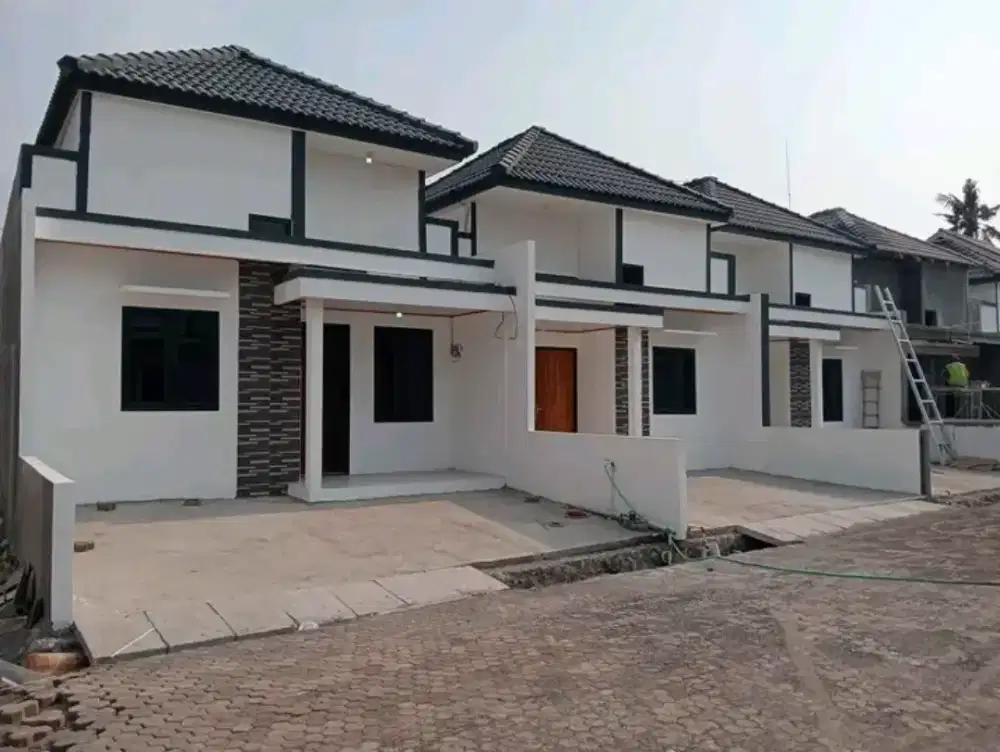 Rumah mewah harga terjangkau di banget ayu wetan
