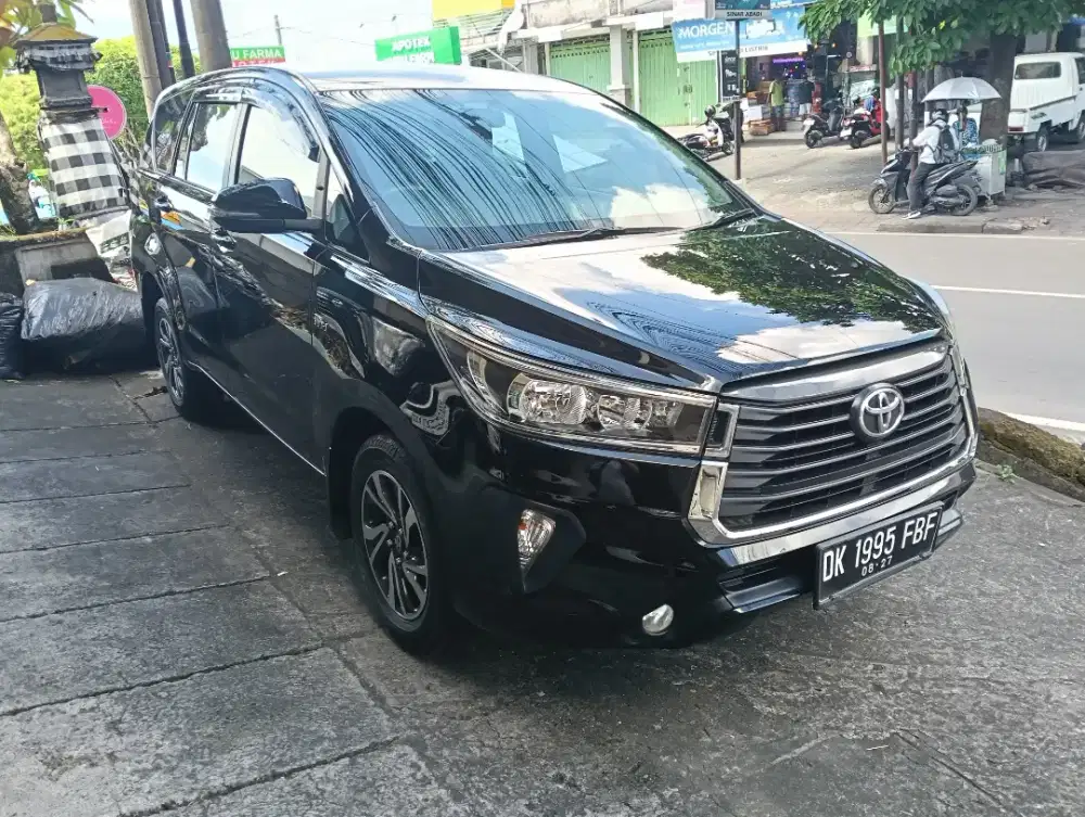 Innova G bensin at 2022 Asli Bali, Hitam