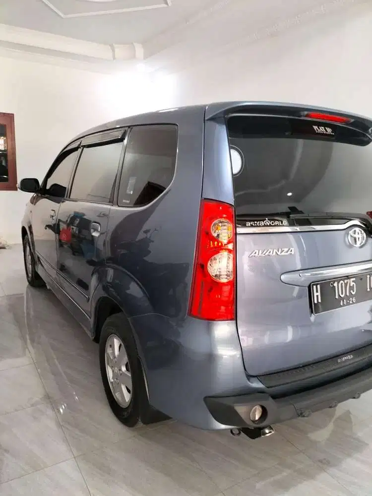 Toyota Avanza 2011 Bensin
