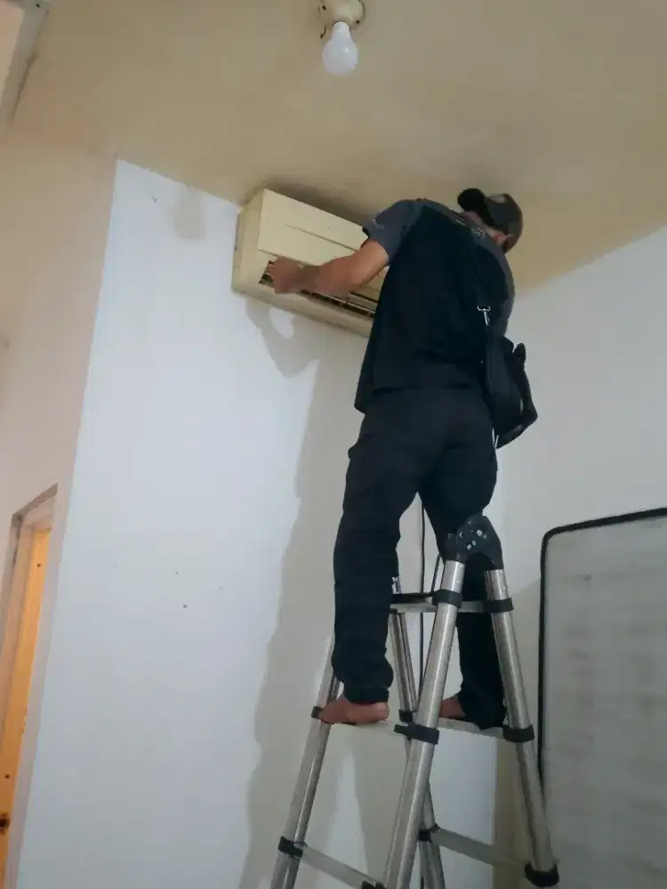 Jasa service AC di jakarta barat