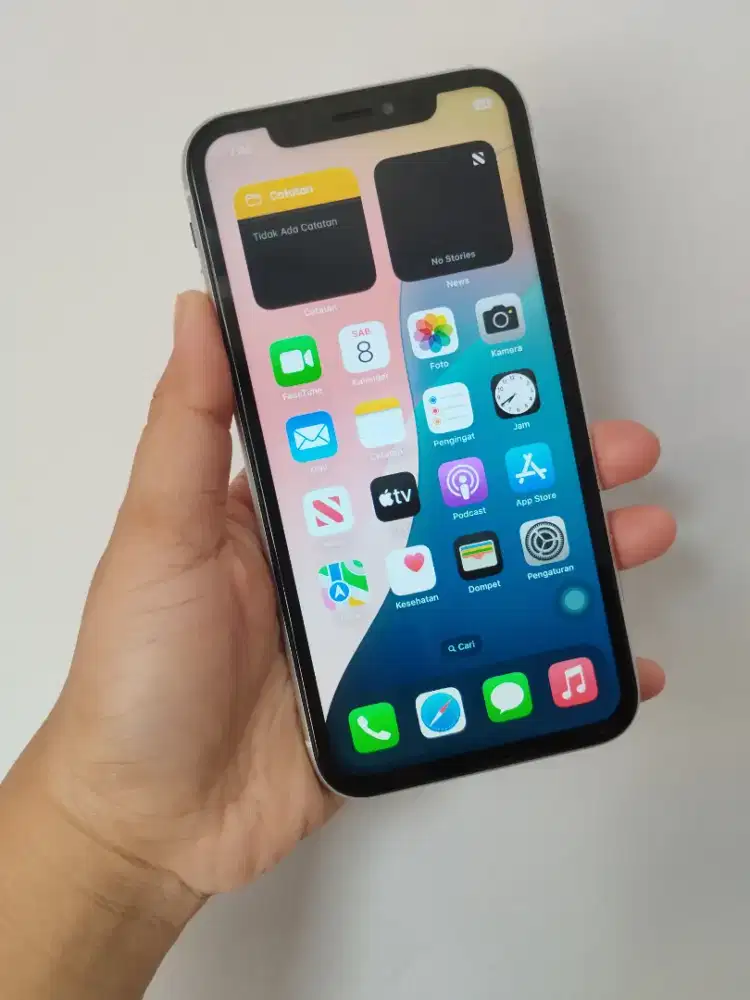 IPHONE XR  64GB
