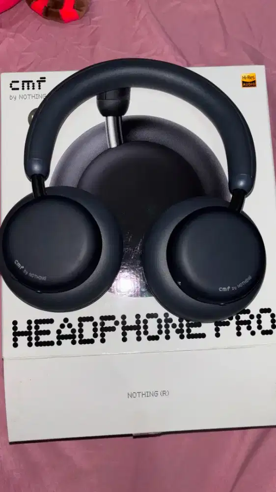 Headphone Nothing CMF Bekas seperti Baru