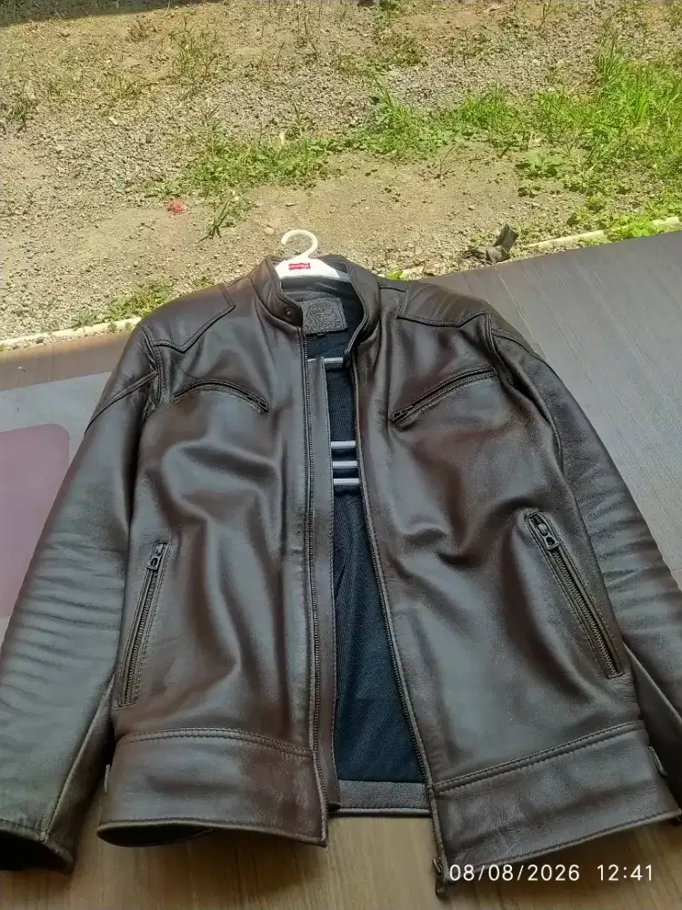 JAKET KULIT ASLI (SECOND)