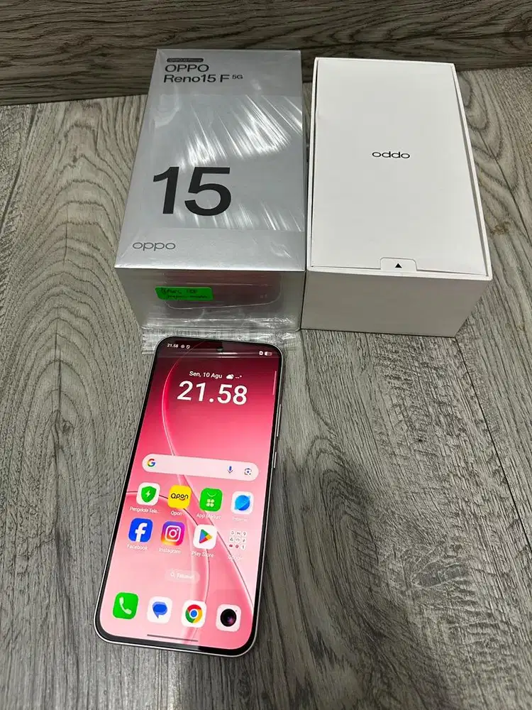 Oppo Reno 15F 8/256gb Garansi On Maret 2027