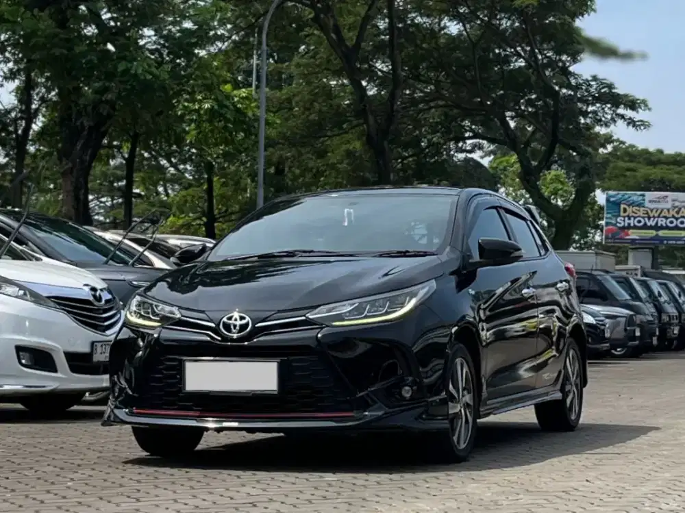 CASH TERMURAH!! TOYOTA YARIS 1.5 S TRD MATIC 2021 HITAM, KM 47RB