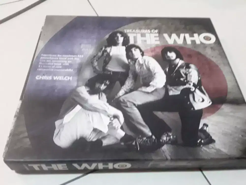 Buku Treasures of the WHO
