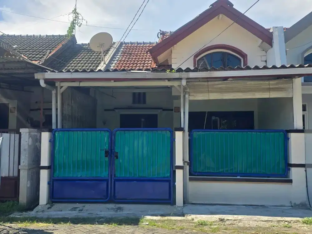 Dijual rumah Pondok Tjandra