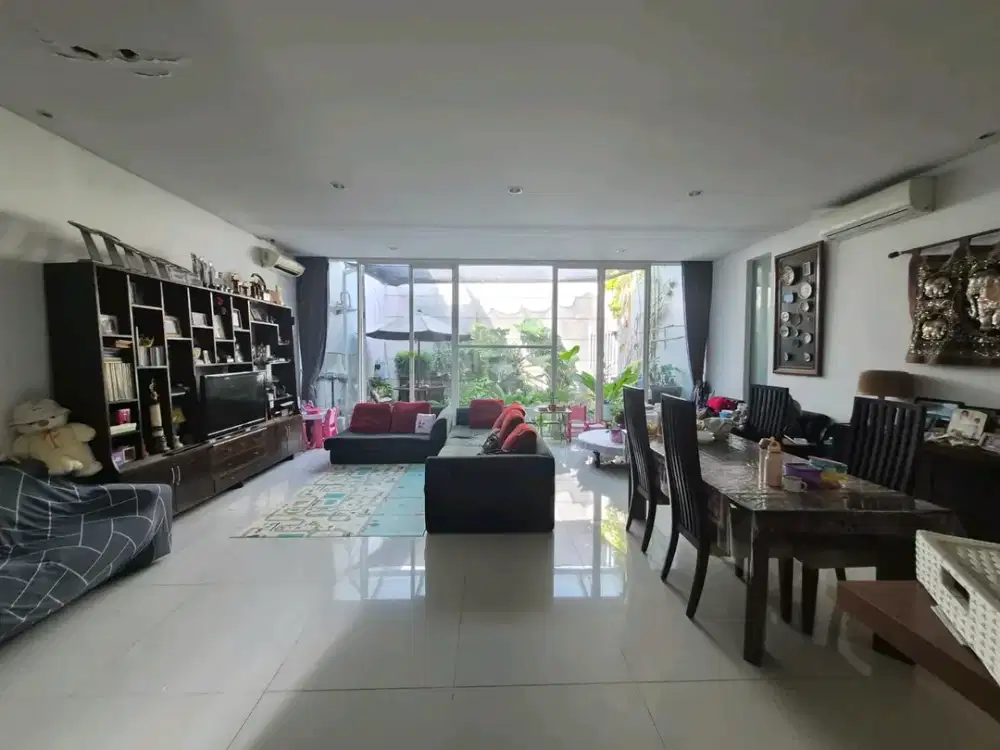 lisbon, pakuwon indah