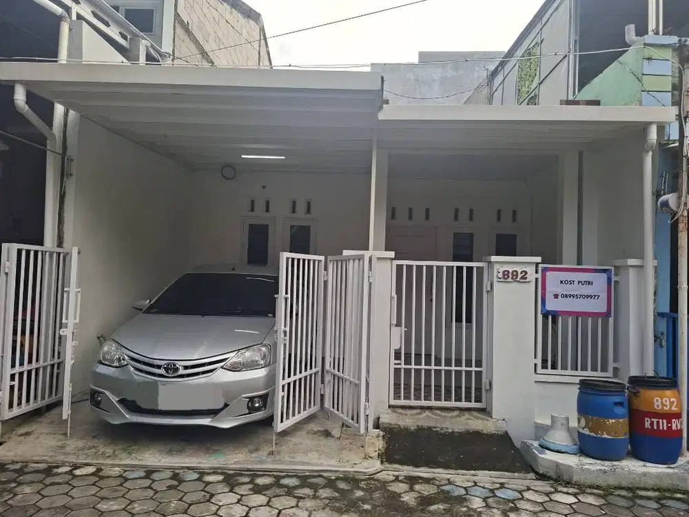 Disewakan rumah nyaman dan luas di area tlogosari raya