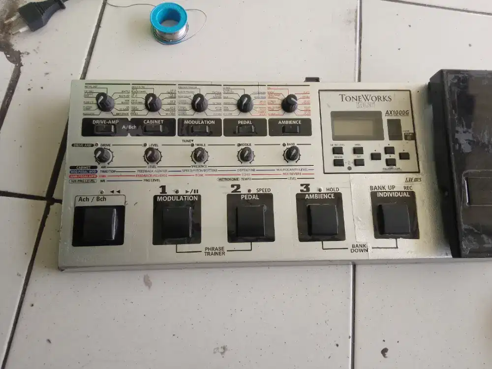KORG AX 1000 g efek gitar