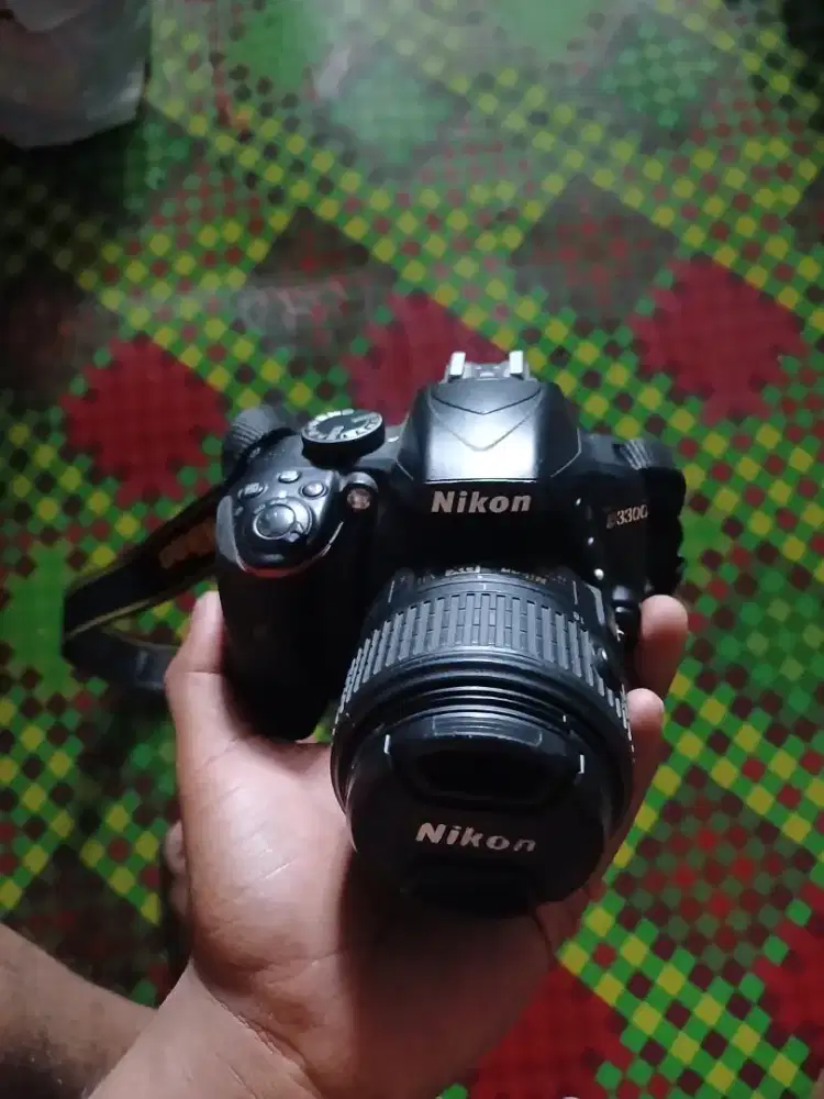 KAMERA NIKON D330