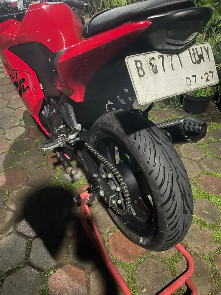 Ninja karbu 250