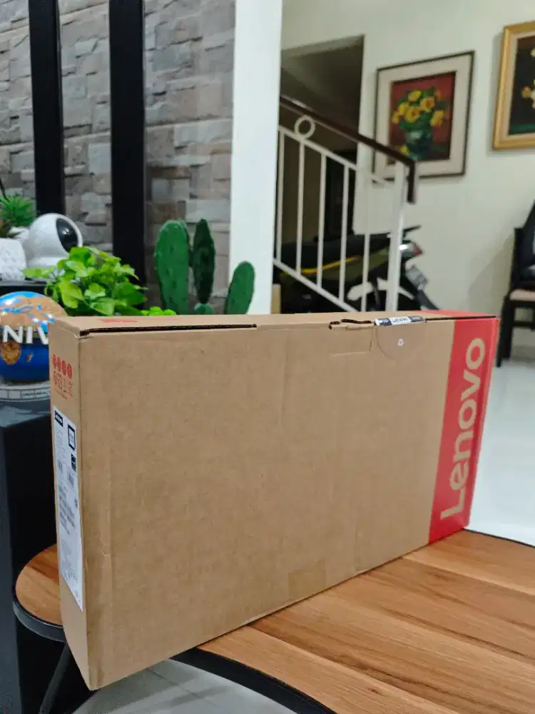 Laptop Lenovo Yoga Slim 7 Ultra 7 355