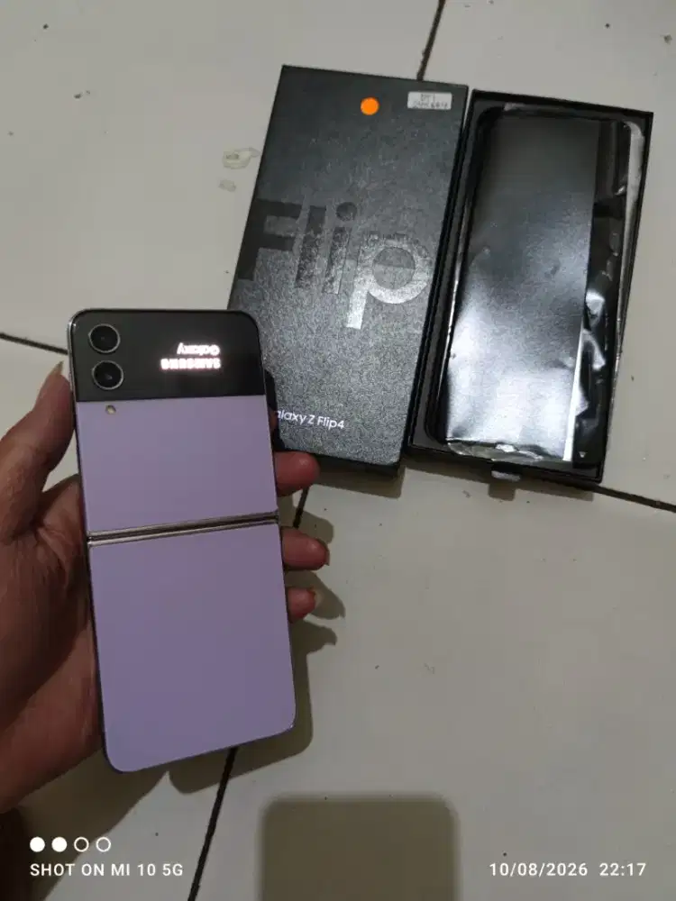 Samsung z flip 4 5g 8/128