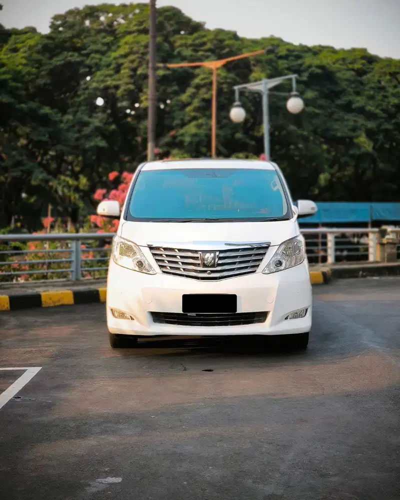 TOYOTA ALPHARD PREMIUM SOUND PUTIH 2011, TDP: 25JT ALL IN