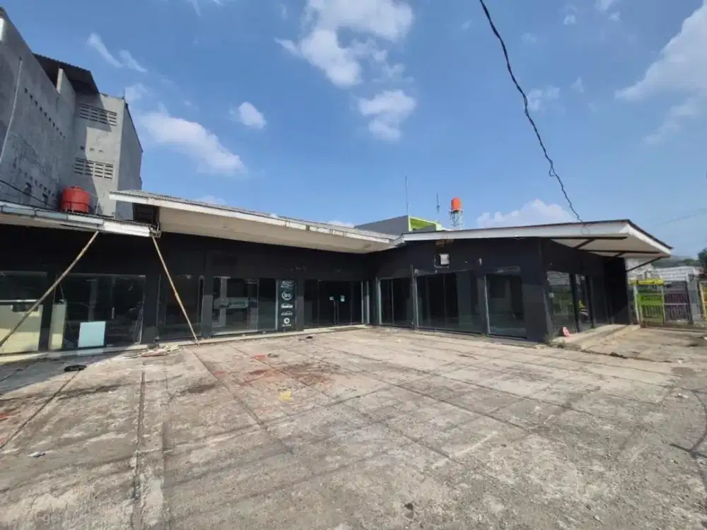 Disewakan Workshop Lokasi Strategis di Raya Pekayon, Bekasi Selatan