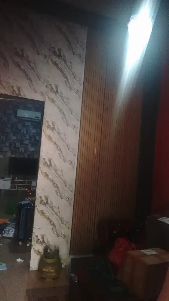 Di butuhkan art segera menginap