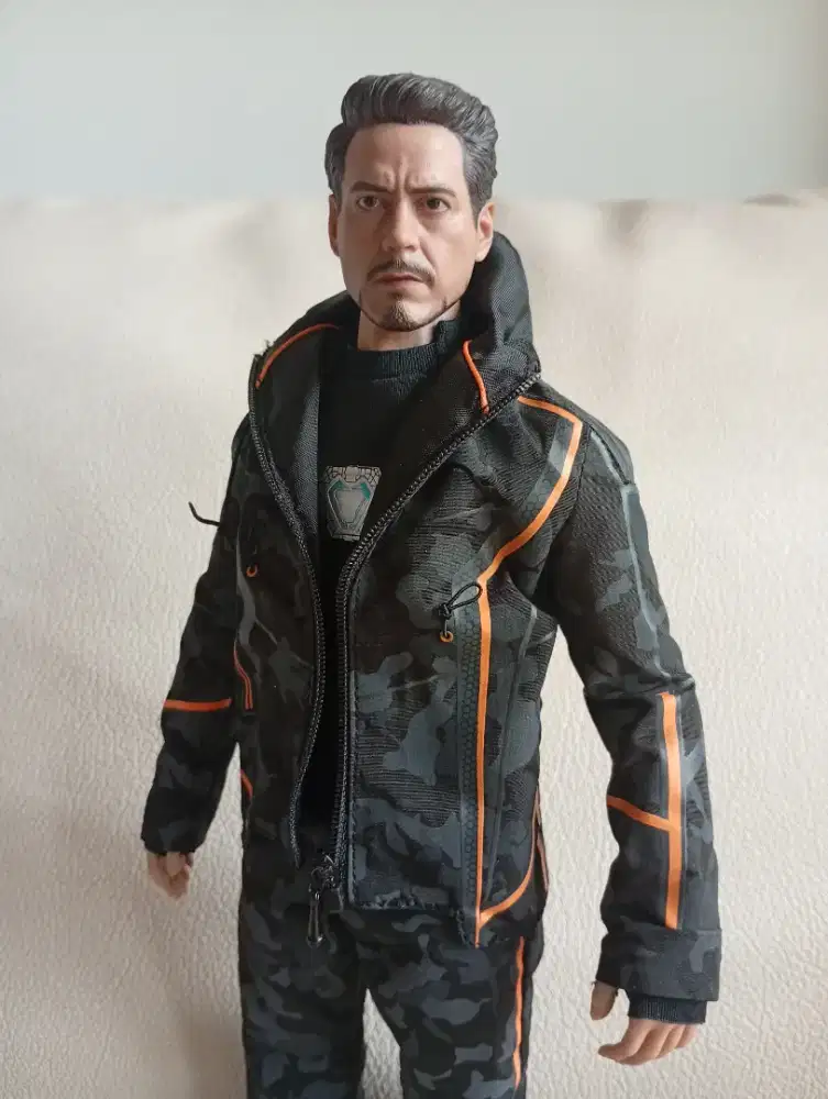 Tony Stark Infinity Wars beli di HK