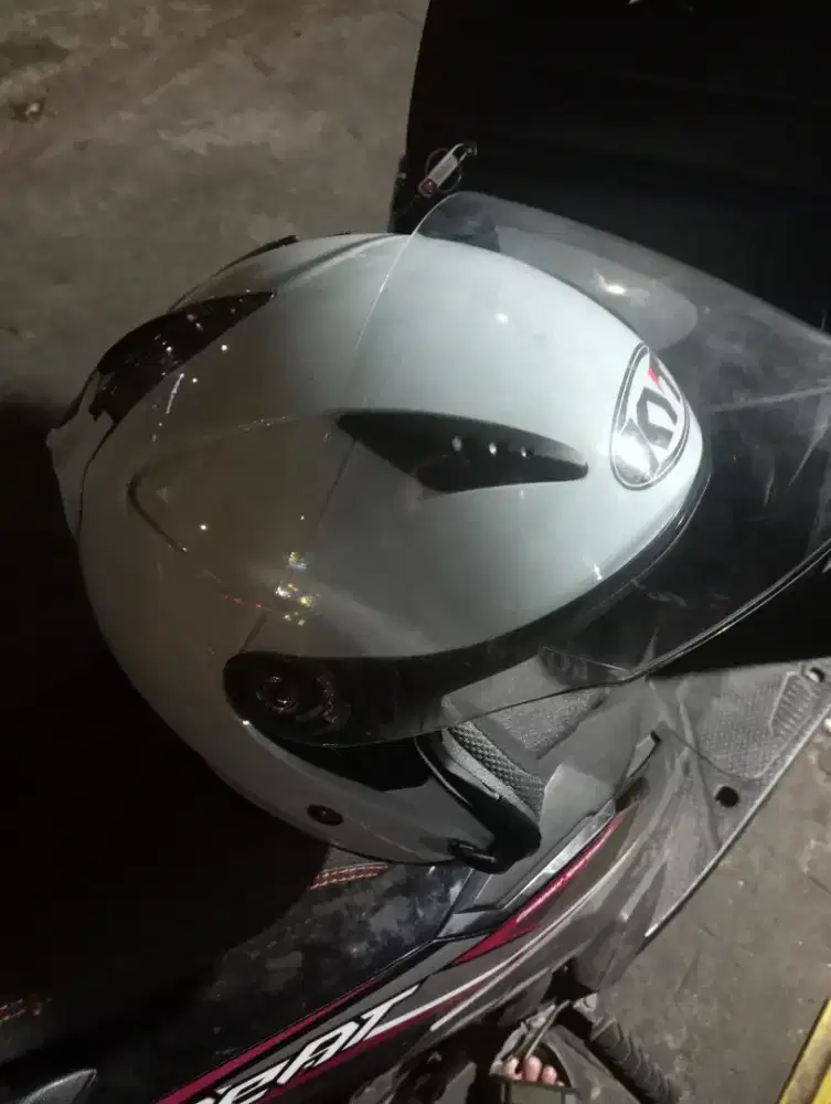 jual Bu Helm KYT plat R