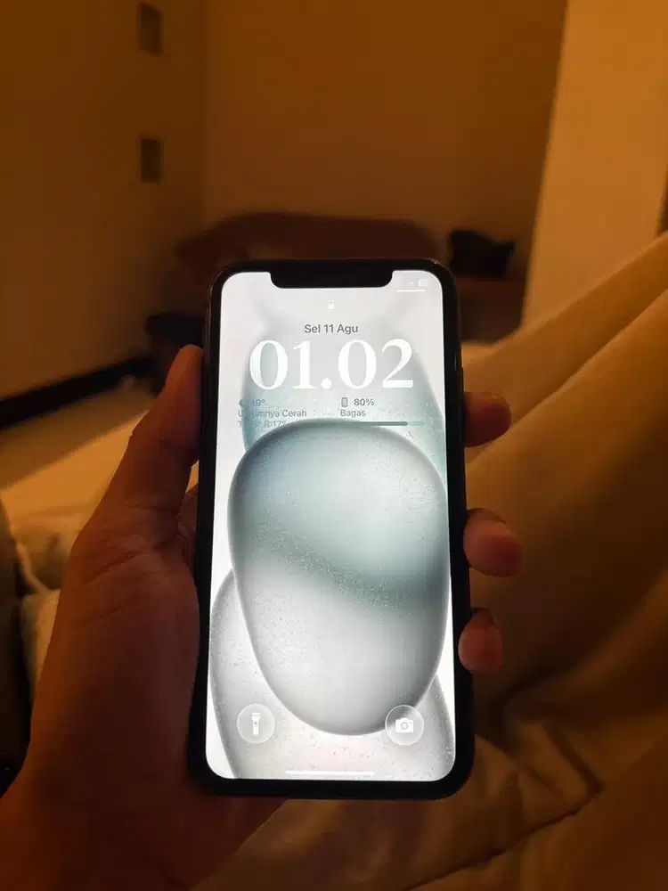 Dijual iphone 11 64GB ex Ibox