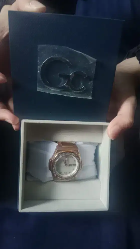 Jam tangan GC GUESS