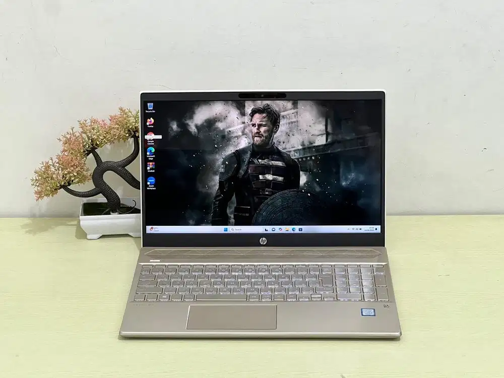 HP 15-cs0019TU i5-8250U RAM 16 SSD 256 GB 15,6 Inch FHD IPS Murah