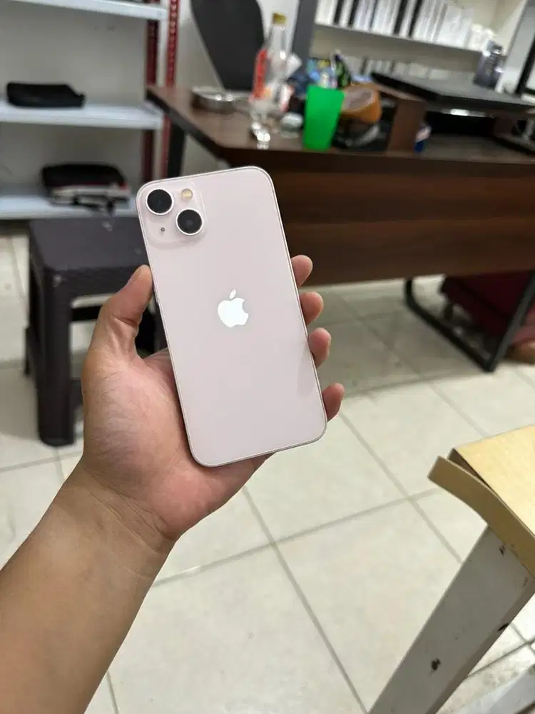 Iphone 13 ibox 128gb bh 82% mulus lengkap