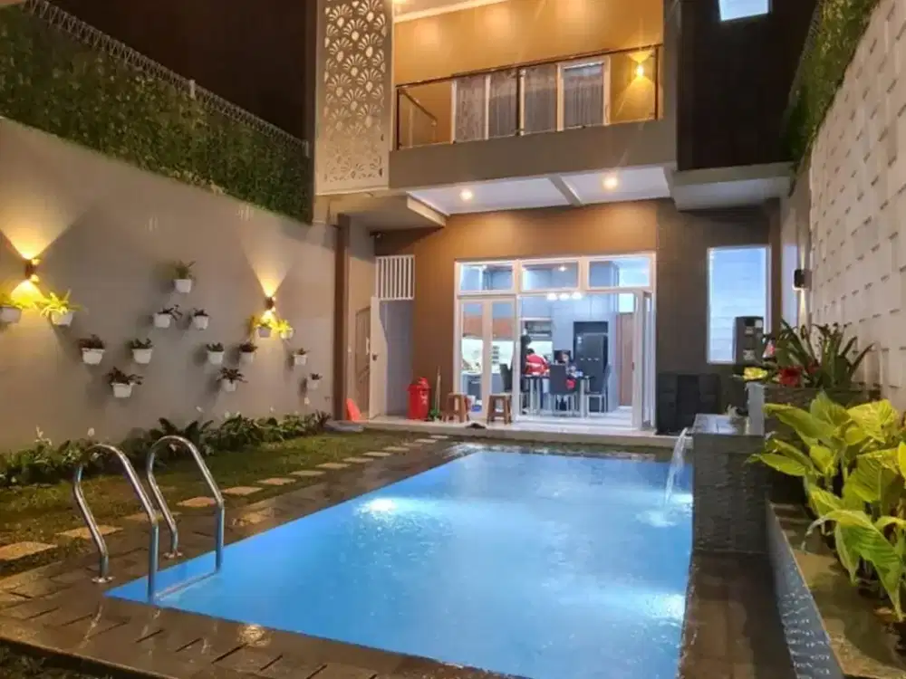 Rumah Full Furnished Dengan Kolam Renang di Budi Indah Bandung