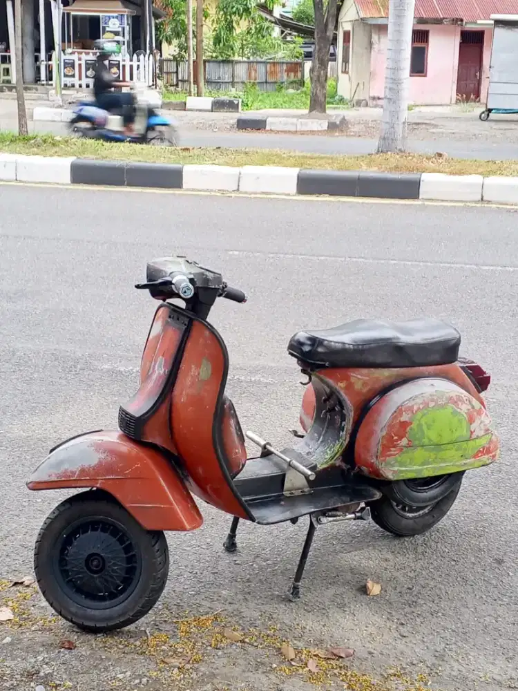 (VESPA PX 1980)