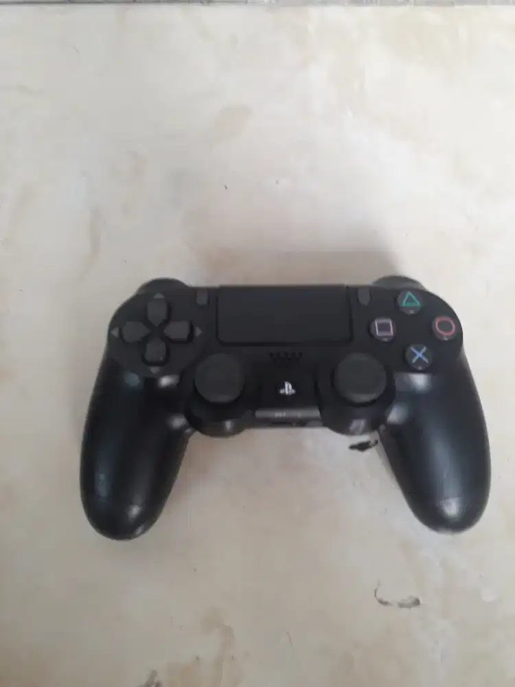 Stik PS4 ori mesin light bar normal mulus poris cipondoh