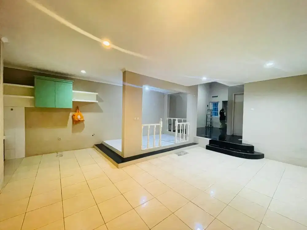 Rumah Murah Full Renov Bertingkat Siap Huni di Jingga Nagara Kota Baru