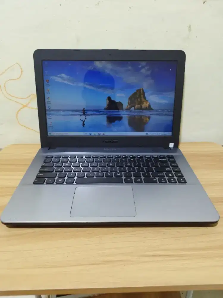 LAPTOP ASUS X441U