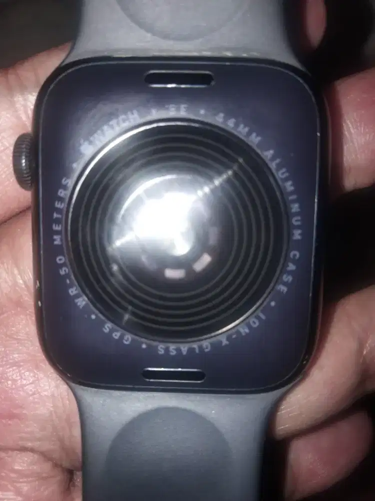 Apple watch SE gen 1 44 Mm ada charger