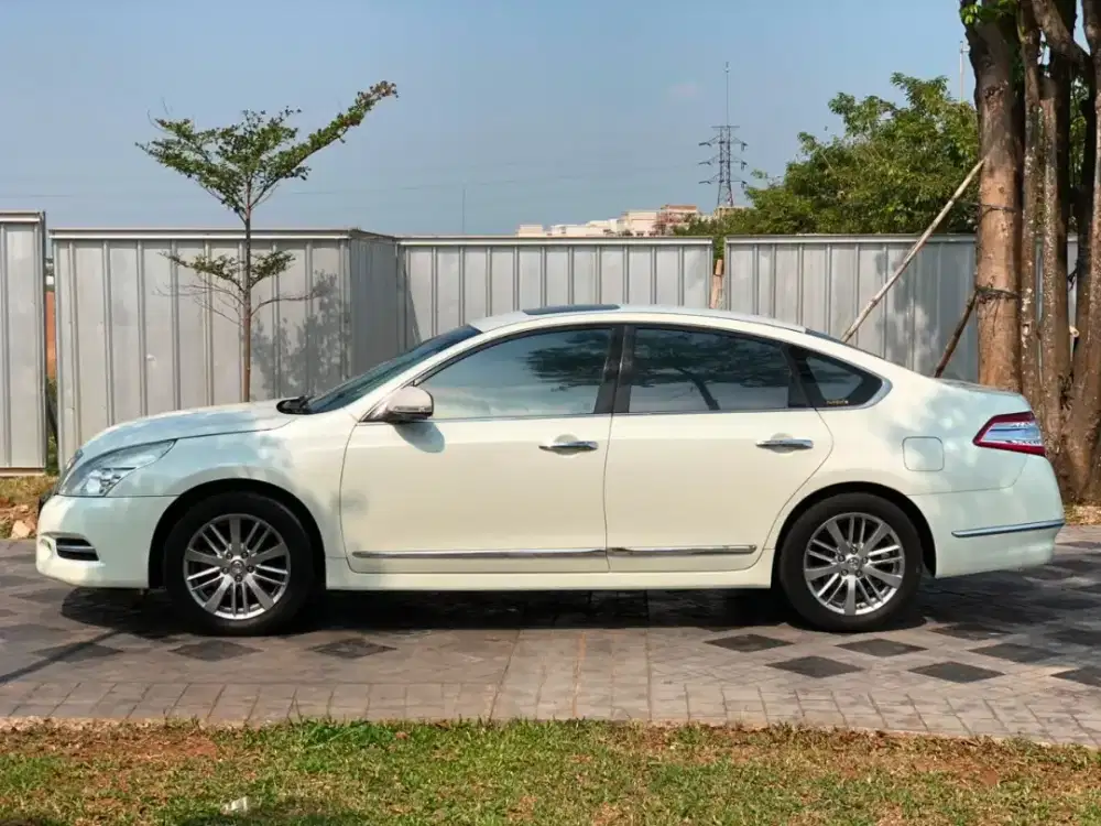 Nissan TEANA XV MATIC 2013
