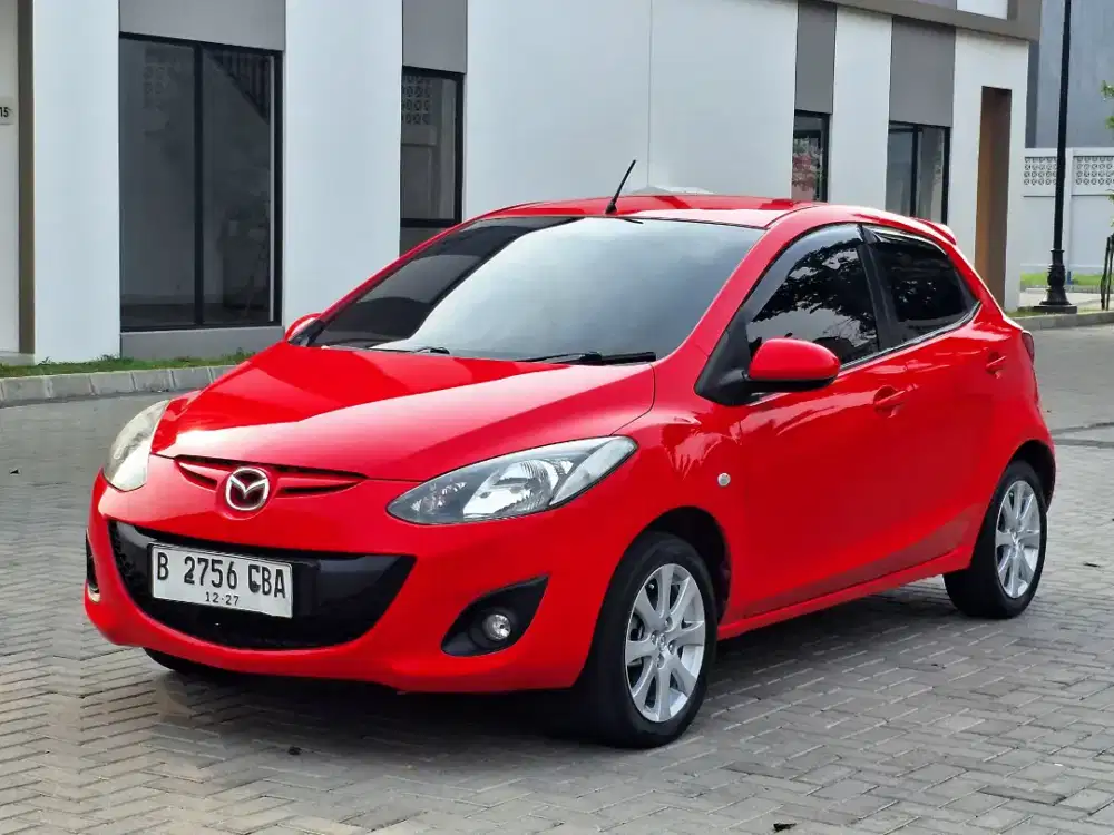 Mazda 2 2012
V 1.5 Manual HARGA TERMURAH BERGARANSI