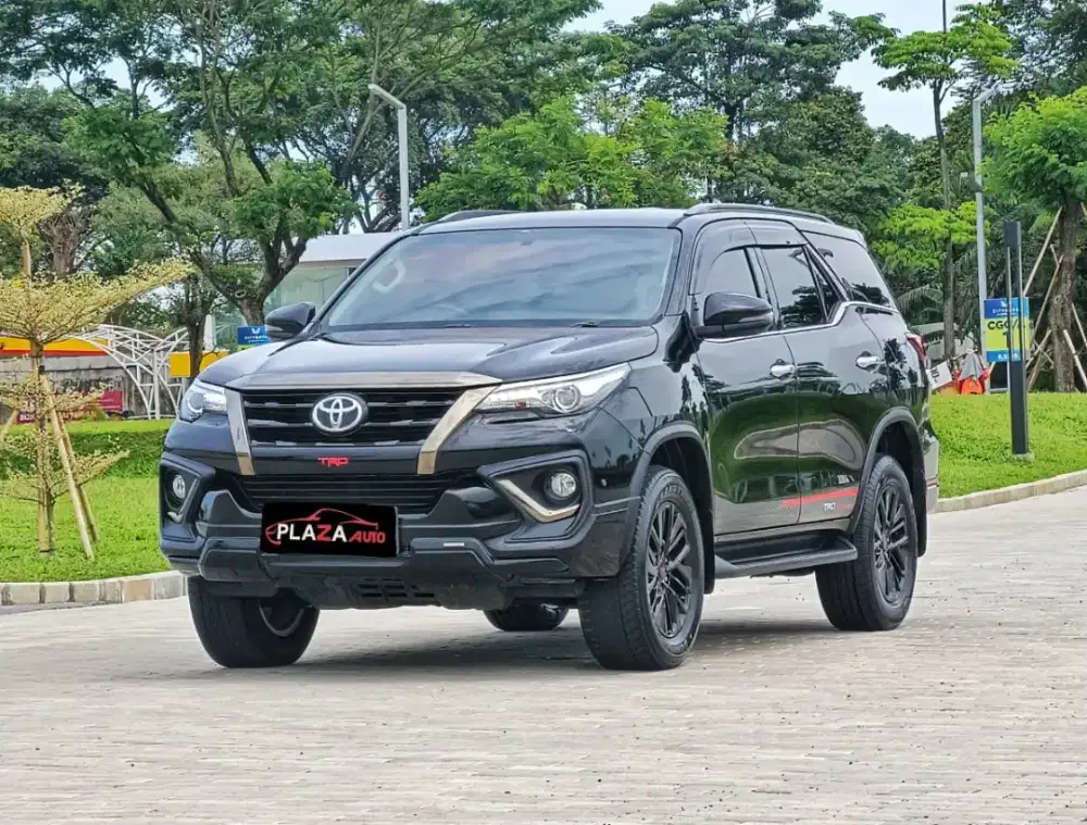Toyota Fortuner 2020
VRZ 2.4 Automatic
DIESEL HARGA TERMURAH BRGARANSI