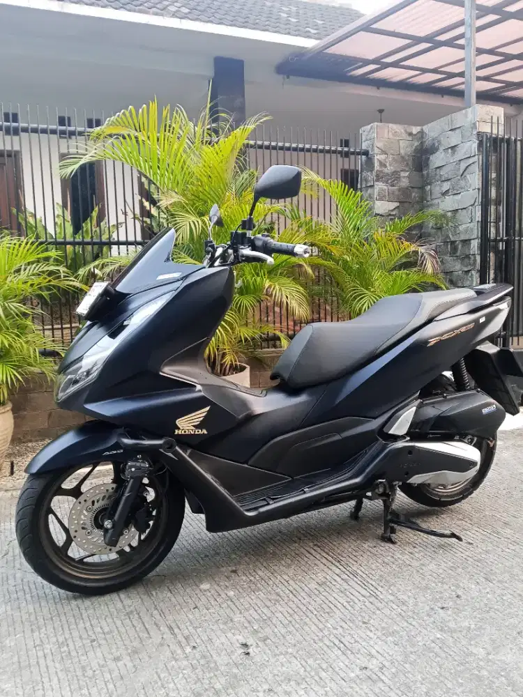Honda new PCX ABS 2024 KM rendah