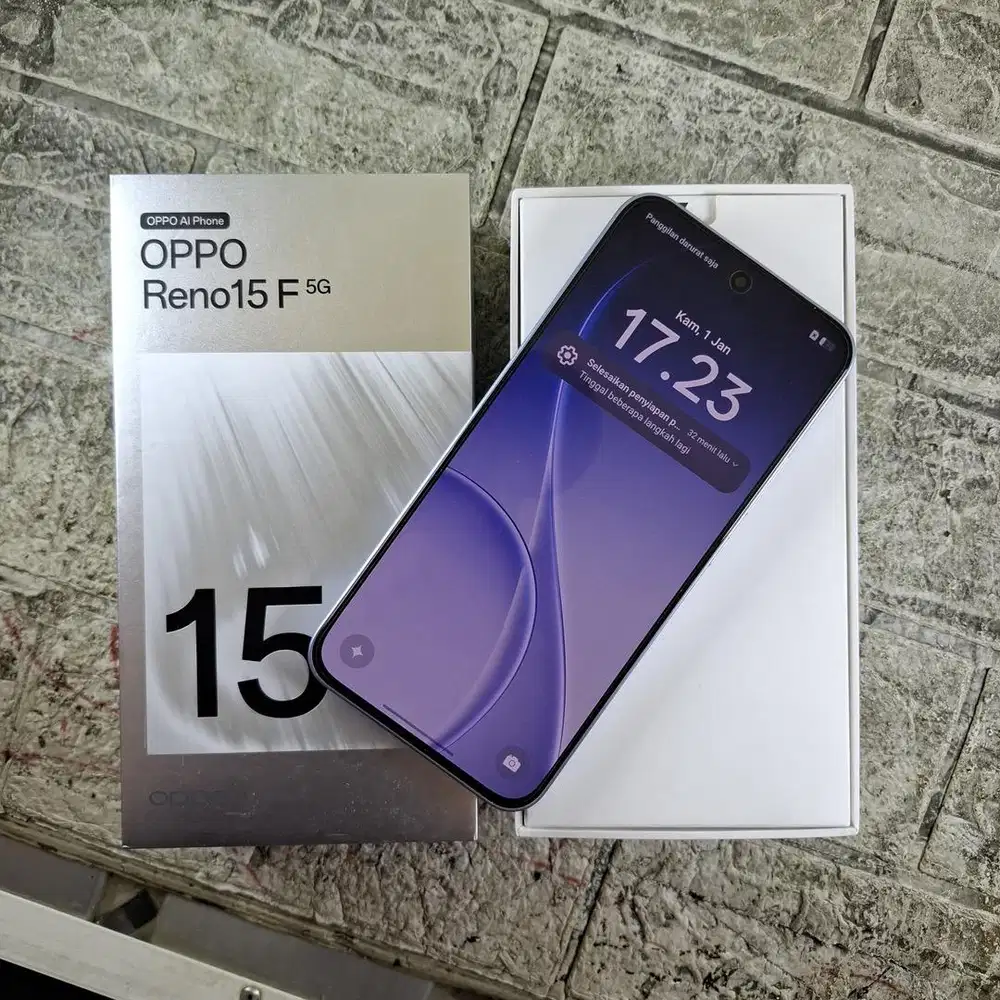 Oppo Reno 15F 5G Ram 8/128 GB Pemakaian sebulan